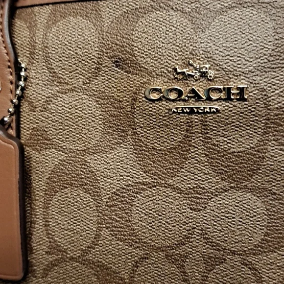 Coach Drawstring Carryall in Signature Canvas 2017 So Pretty Clean - Picture 5 of 14